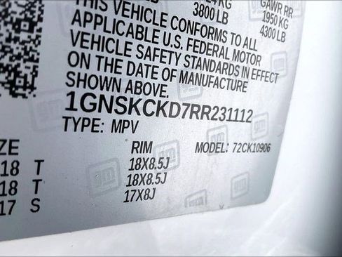 Used 2024 Chevrolet Suburban LT image 41