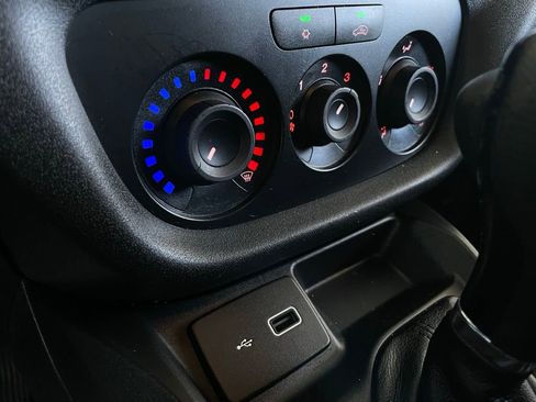 Used 2022 RAM ProMaster City Tradesman image 32