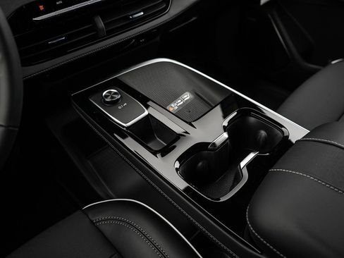 New 2026 Buick Enclave Preferred w/ Power Package image 29