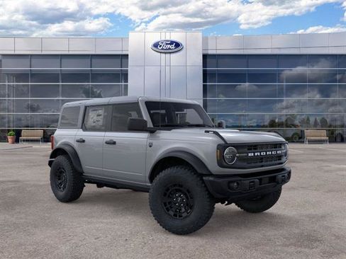 New 2026 Ford Bronco Big Bend w/ Black Diamond Package AWD/4WD image 7