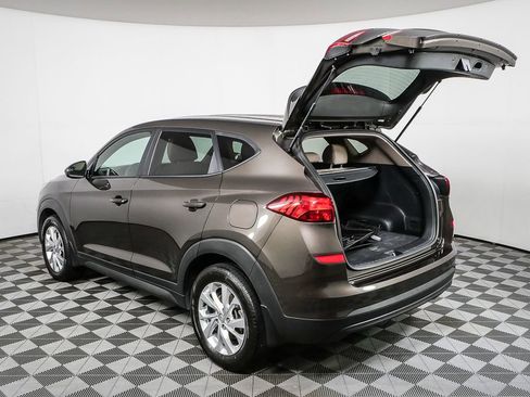 Used 2019 Hyundai Tucson SE image 30