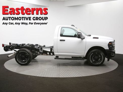 Used 2025 RAM 3500 Tradesman image 43