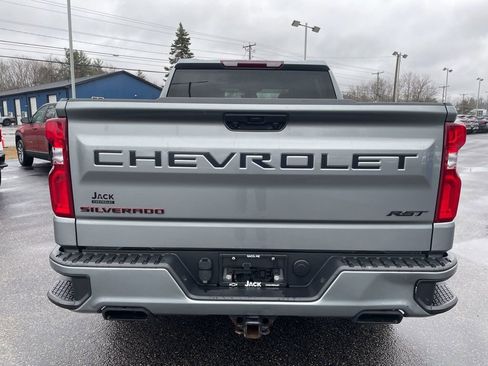 Used 2023 Chevrolet Silverado 1500 RST w/ Redline Edition AWD/4WD image 6