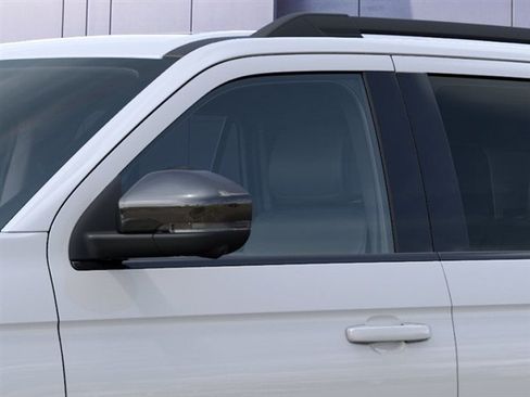 New 2027 Ford Expedition Platinum w/ Stealth Appearance Package AWD/4WD image 20