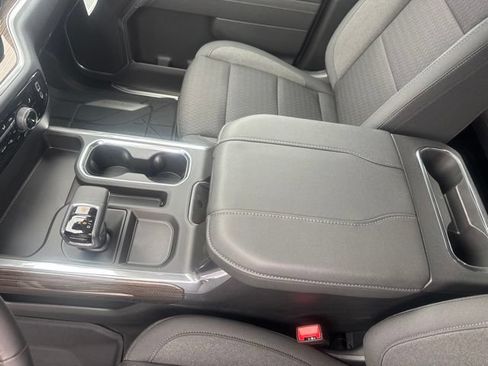 New 2026 Chevrolet Silverado 1500 RST w/ Redline Edition AWD/4WD image 19