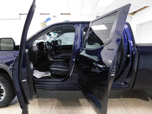 Used 2023 Toyota Tundra SR5 AWD/4WD image 18