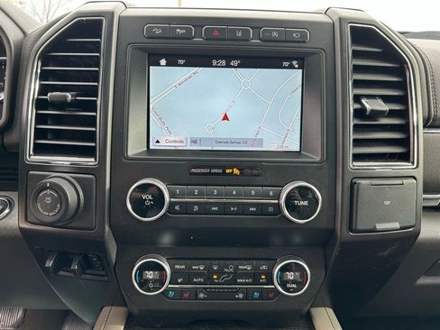 Used 2019 Ford Expedition Limited w/ Texas Edition Package image 17