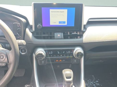 Used 2024 Toyota RAV4 XLE image 18