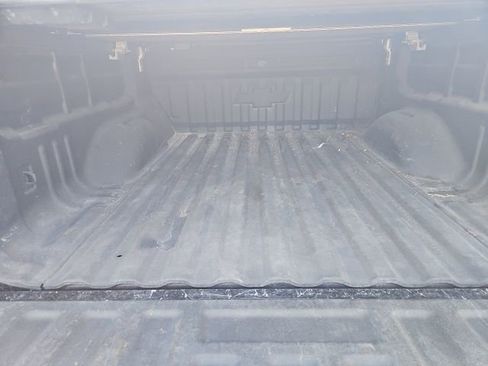 Used 2019 Chevrolet Colorado Z71 w/ Z71 Midnight Edition image 6