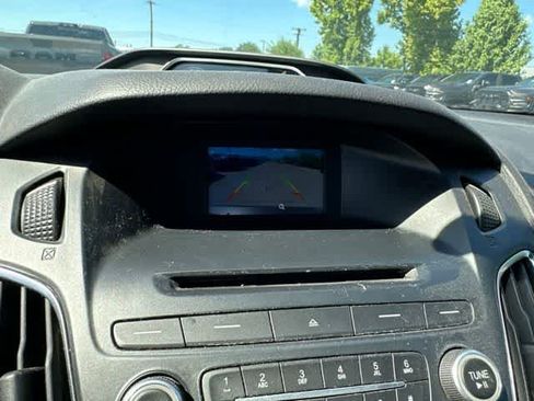Used 2016 Ford Focus ST FWD image 11