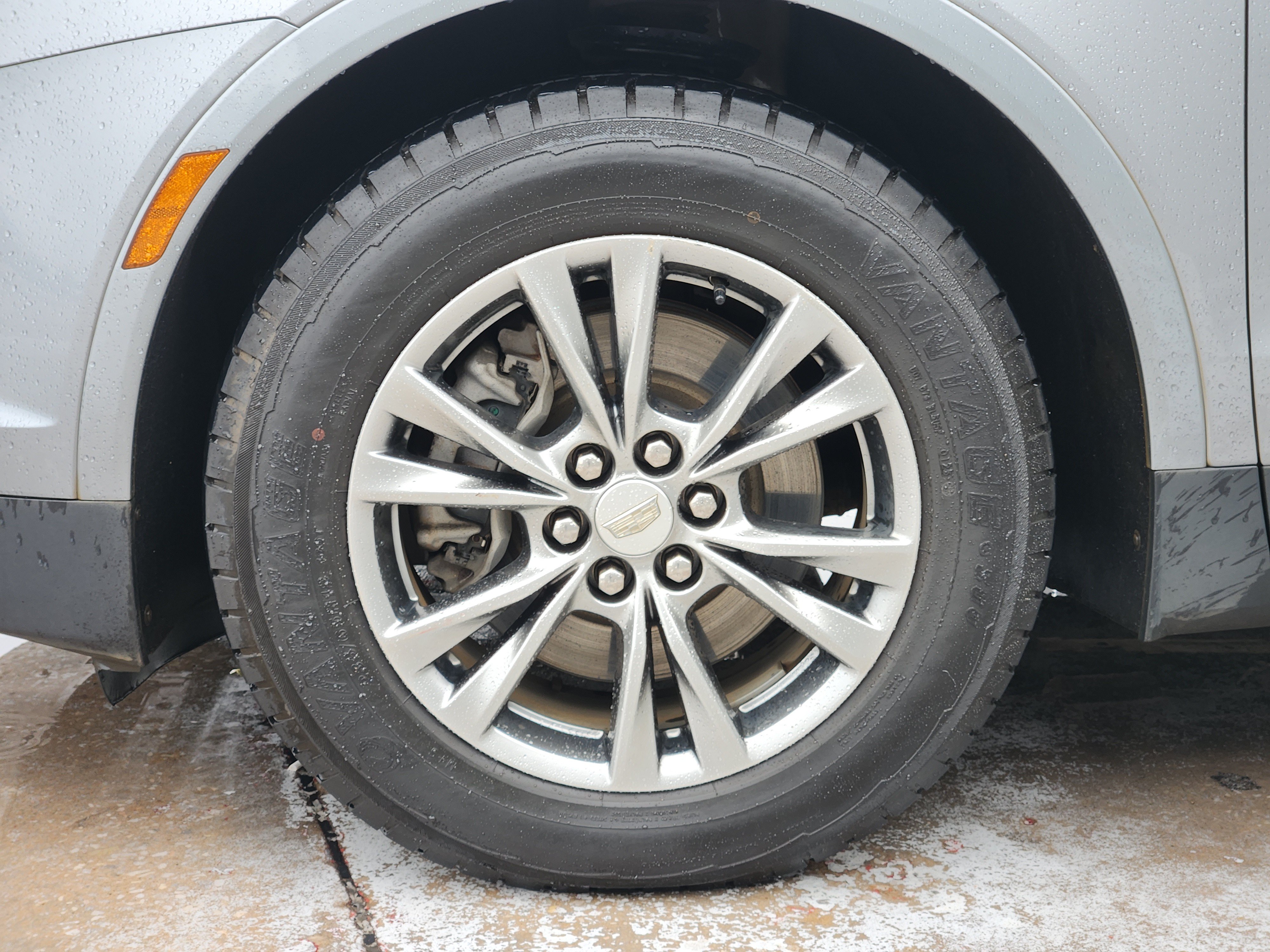Used 2023 Cadillac XT5 Premium Luxury AWD/4WD image 14