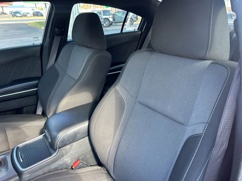 Used 2022 Dodge Charger SXT image 14