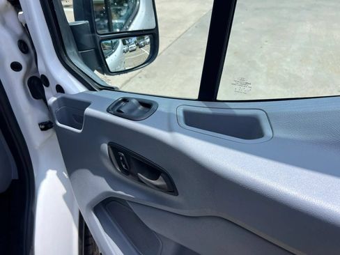 Used 2017 Ford Transit 150 148 Medium Roof RWD image 39