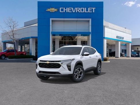 New 2026 Chevrolet Trax LT image 8