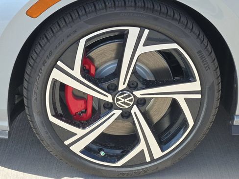 New 2026 Volkswagen GTI SE FWD image 8