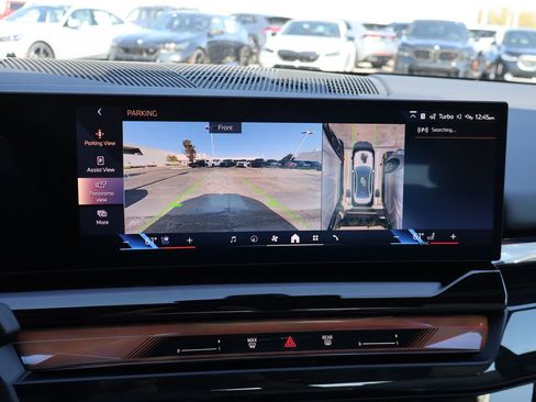 New 2026 BMW 550e xDrive image 28