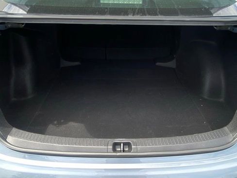 Used 2021 Toyota Corolla SE FWD image 25