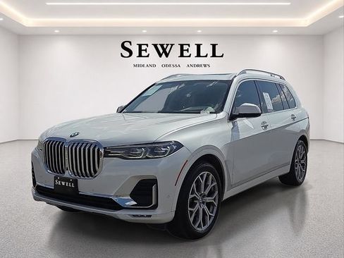 Used 2022 BMW X7 xDrive40i w/ Premium Package AWD/4WD image 1