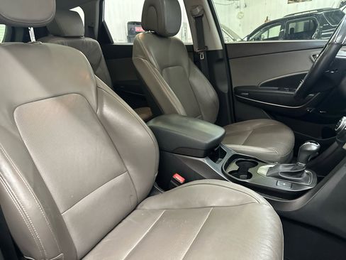 Used 2016 Hyundai Santa Fe Limited w/ Option Group 04 image 49