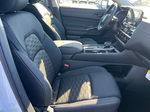 New 2026 Nissan Pathfinder SV FWD image 13