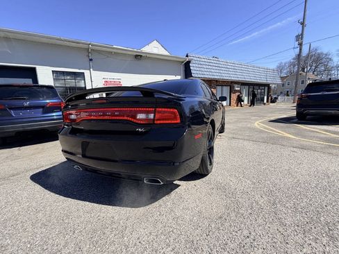 Used 2014 Dodge Charger R/T w/ Blacktop Package RWD image 41