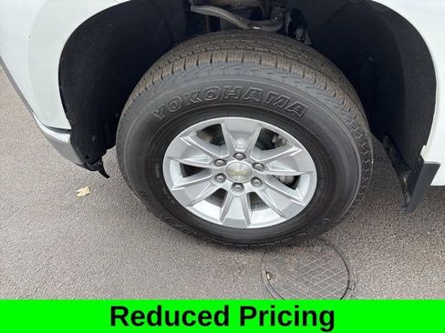 Used 2020 Chevrolet Silverado 1500 LT w/ Convenience Package image 45