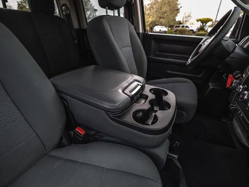 Used 2016 RAM 1500 Express w/ Popular Equipment Group AWD/4WD image 31