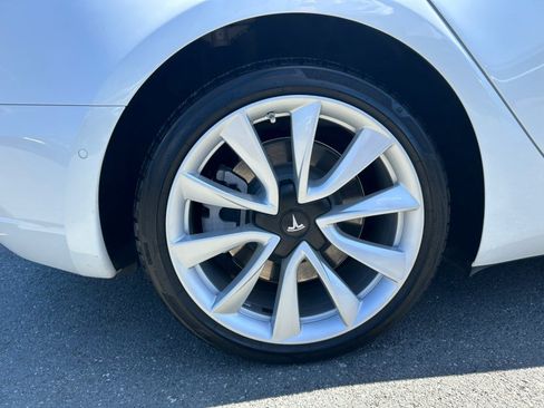Used 2020 Tesla Model 3 Long Range AWD/4WD image 52