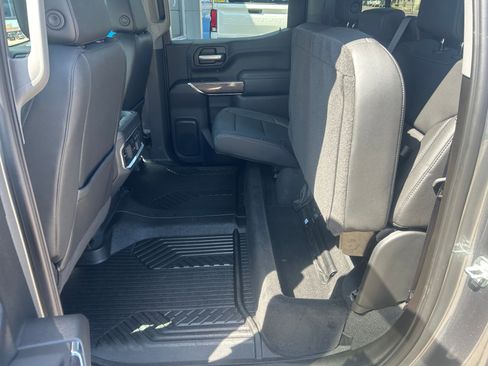 Used 2021 Chevrolet Silverado 1500 LTZ AWD/4WD image 35
