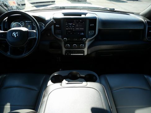 Used 2024 RAM 3500 Tradesman w/ Chrome Appearance Group image 11