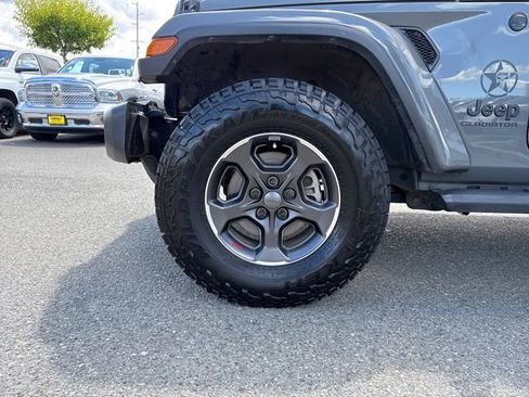 Used 2021 Jeep Gladiator Sport AWD/4WD image 27