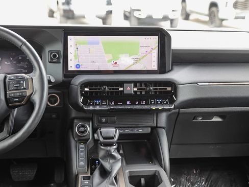 Certified 2025 Toyota Land Cruiser w/ Premium Package AWD/4WD image 18