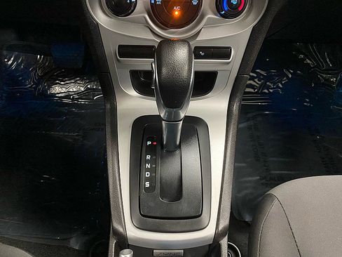 Used 2016 Ford Fiesta SE image 20