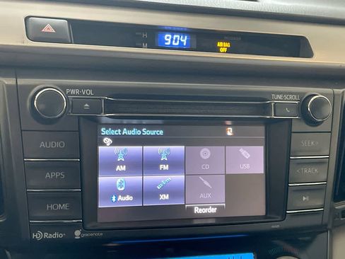 Used 2015 Toyota RAV4 XLE image 16