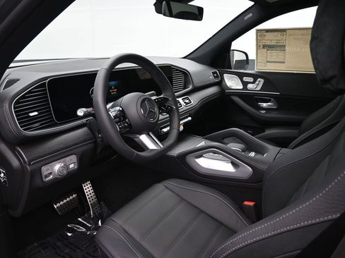 New 2026 Mercedes-Benz GLS 450 4MATIC image 17
