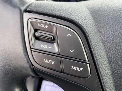 Used 2017 Hyundai Santa Fe Sport w/ 2.0T Ultimate Tech Package 05 image 20