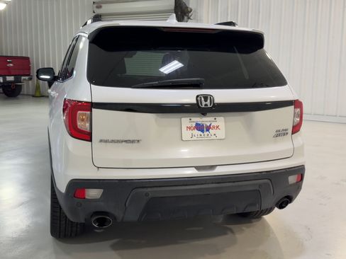Used 2021 Honda Passport Elite image 8