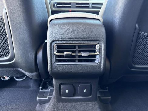 New 2026 Lincoln Corsair Premiere image 16