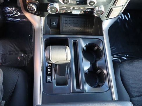 Used 2025 Ford F150 XLT w/ Equipment Group 302A MID image 39