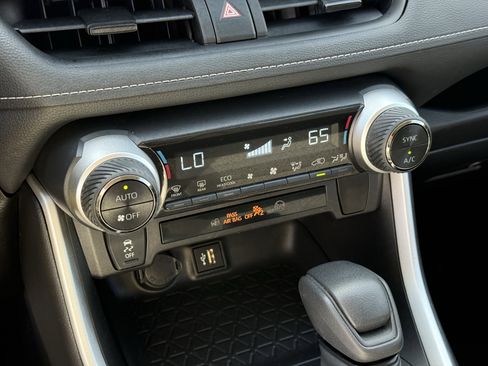 Used 2025 Toyota RAV4 LE image 23