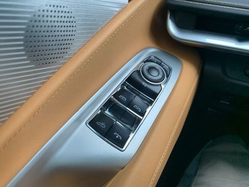 Used 2023 Chevrolet Corvette Stingray Preferred Conv w/ Z51 Performance Package image 26