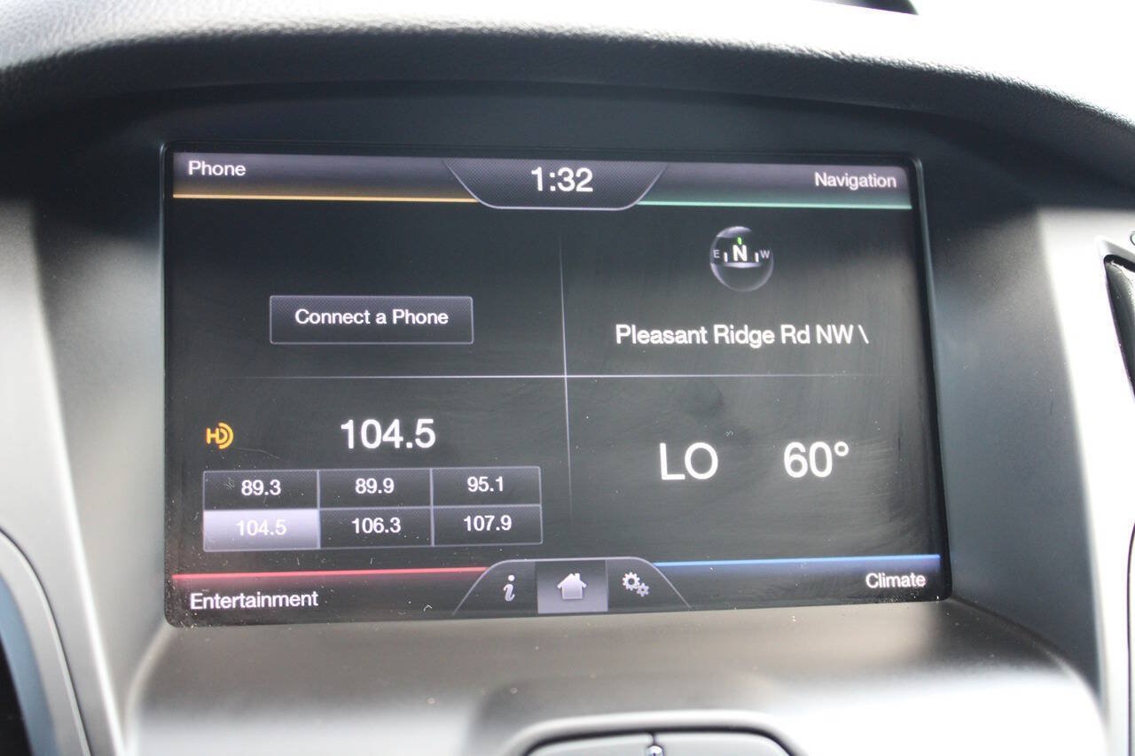 Used 2014 Ford Focus ST w/ Equipment Group 202A FWD image 28
