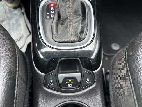 Used 2021 Jeep Compass Limited image 16