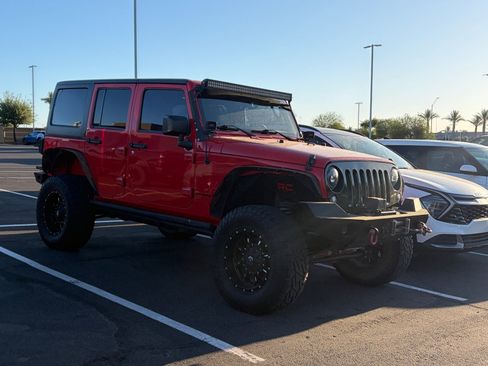 Used 2015 Jeep Wrangler Unlimited Sport w/ Quick Order Package 24S AWD/4WD image 2