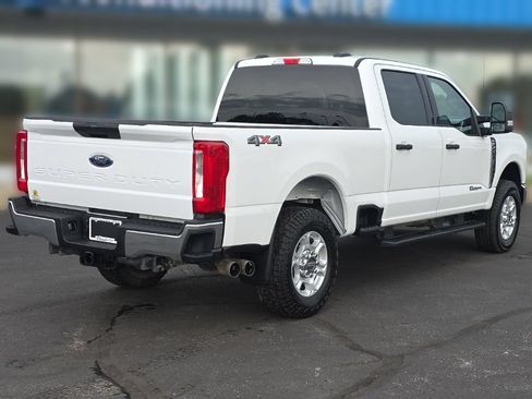 Used 2025 Ford F250 XLT AWD/4WD image 8