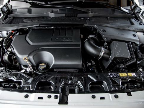 New 2024 Jaguar E-PACE R-Dynamic SE image 30