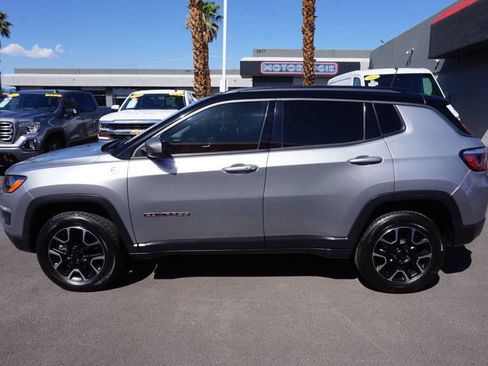 Used 2020 Jeep Compass Trailhawk AWD/4WD image 3