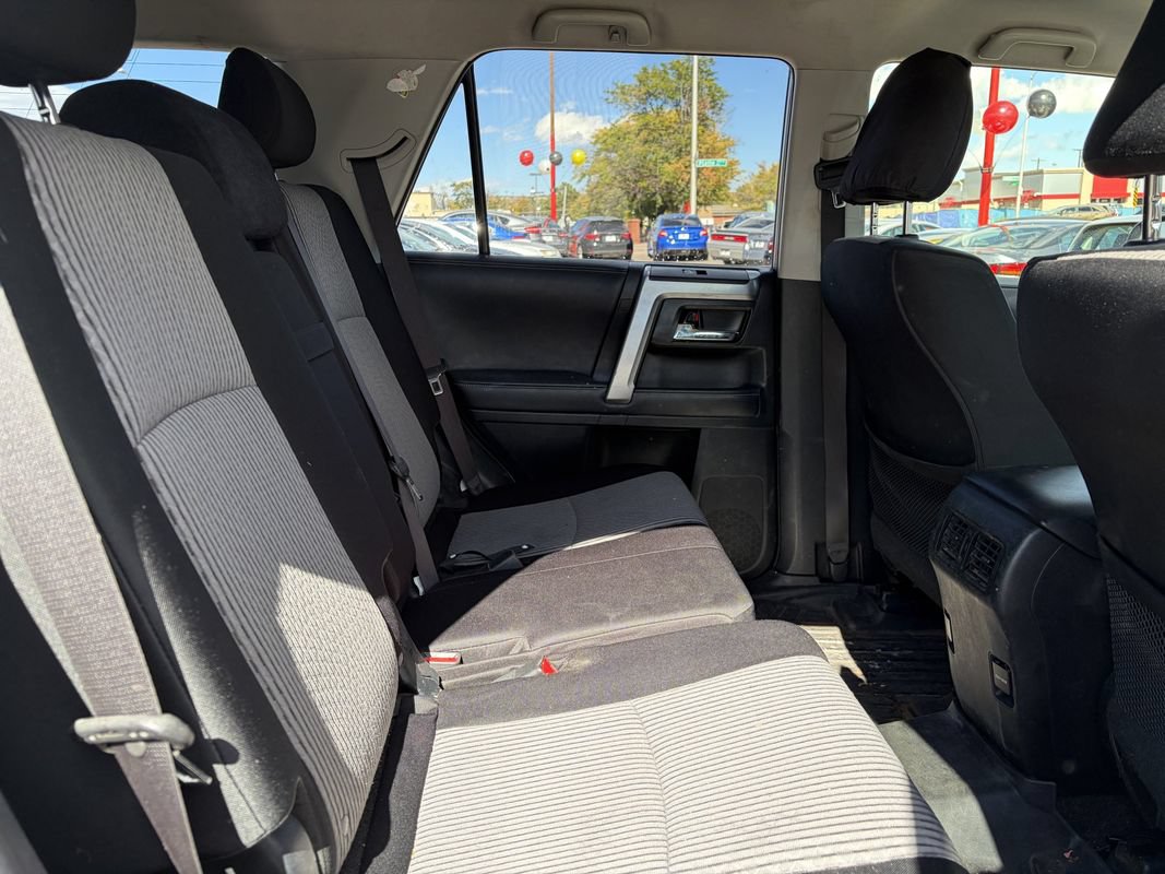 Used 2018 Toyota 4Runner SR5 AWD/4WD image 12