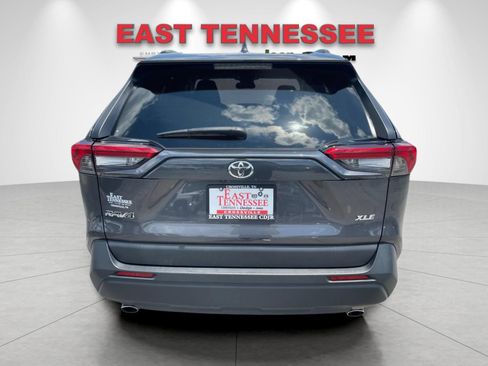 Used 2024 Toyota RAV4 XLE FWD image 4