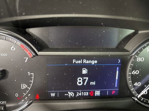 Used 2022 Cadillac XT4 Premium Luxury w/ Safety Alert Package image 16